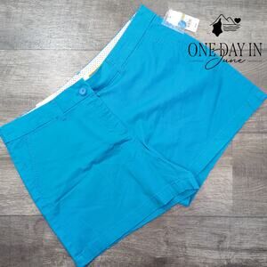 Crown & Ivy Flat Front Shorts Size 14